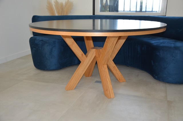 Fabrication table ronde plateau granite noir